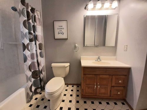 97 Sutton Park Rd, Poughkeepsie NY 12603-5635 exterior