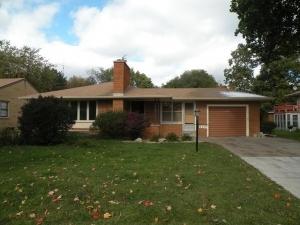 1357 Roselawn Ave, Saint Paul MN  55113-5823 exterior