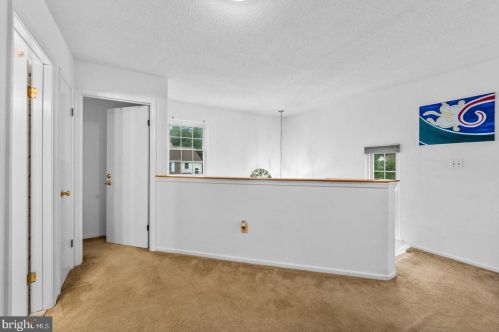 11 Revere Ct, Trenton NJ 08628-3610 exterior