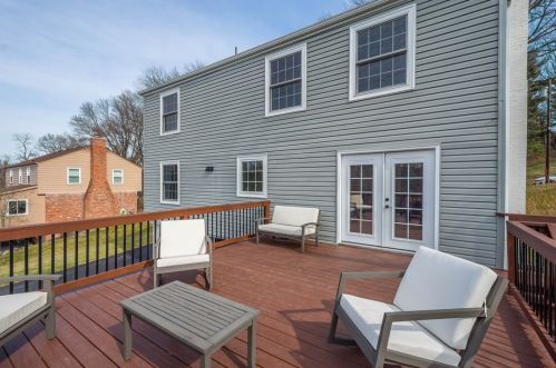 2360 Hidden Timber Dr, Pittsburgh PA 15241-3310 exterior