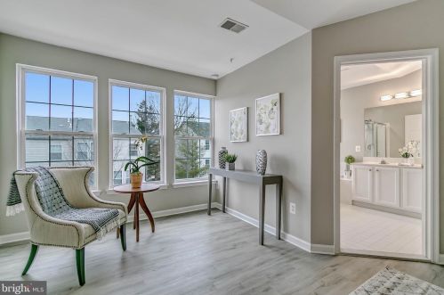 10414 Heathside Way, Rockville MD 20854-6346 exterior