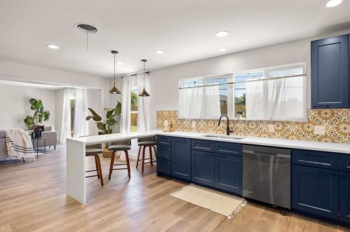 1909 Belford Dr, Austin TX 78757-8205 exterior