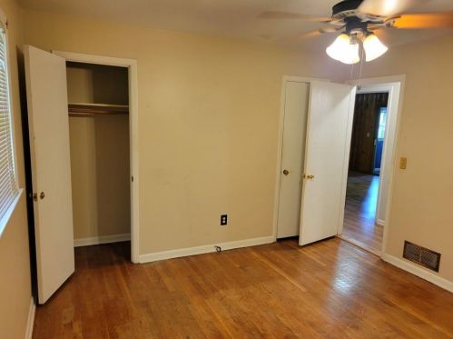 3232 Clifton Church Rd, Atlanta GA 30316-4946 exterior