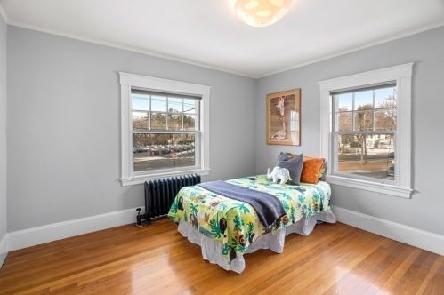 1845 Commonwealth Ave, Newton MA 02466-2725 exterior