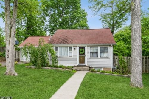 74 Longport Rd, Parsippany, NJ 07054-3545