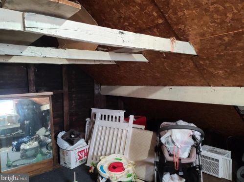 315 2 St, Trenton NJ 08611-2301 exterior