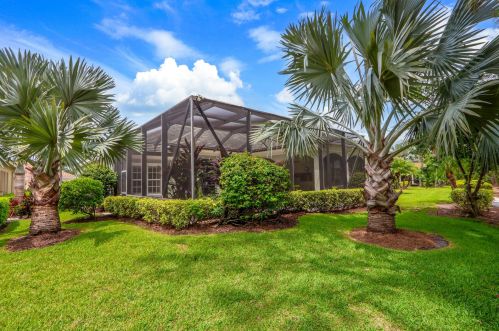 9328 Scarborough Ct, Fort Pierce FL  34986-3360 exterior