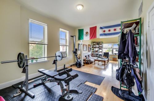 3600 Winchester Ave, Chicago IL 60609-1234 exterior