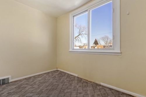 1725 Meade Ave, Chicago IL 60634-5023 exterior