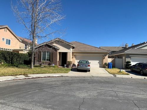 2534 Bellemeade Ct, Simi Valley CA  93063-0446 exterior