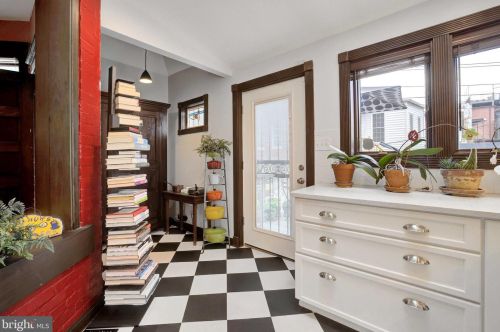 1106 Monroe St, Washington DC 20010-2014 exterior