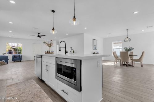 2538 9th St, Phoenix AZ  85006-1070 exterior