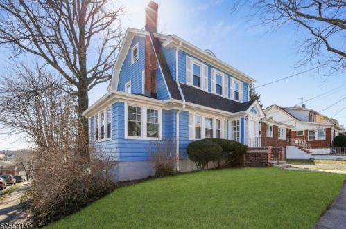 76 Hillside Ter, Irvington, NJ 07111-1512