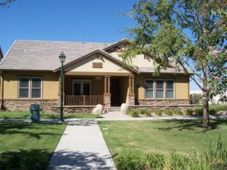 2805 Oakley St, Bakersfield, CA 93311-9558