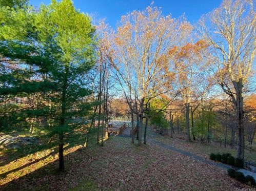 154 Overlook Ave, Peekskill NY 10566-3009 exterior