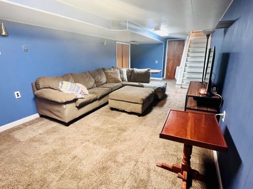 6715 Buchanan Ave, Pittsburgh PA  15122-2729 exterior