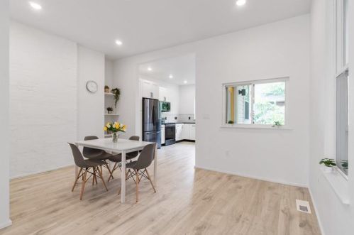 5145 Holmes St, Pittsburgh PA  15201-2433 exterior