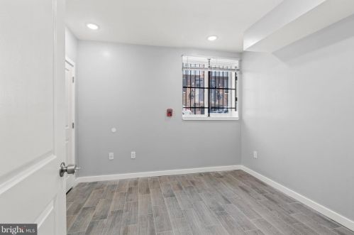 2044 Carlisle St, Philadelphia PA  19121-2307 exterior