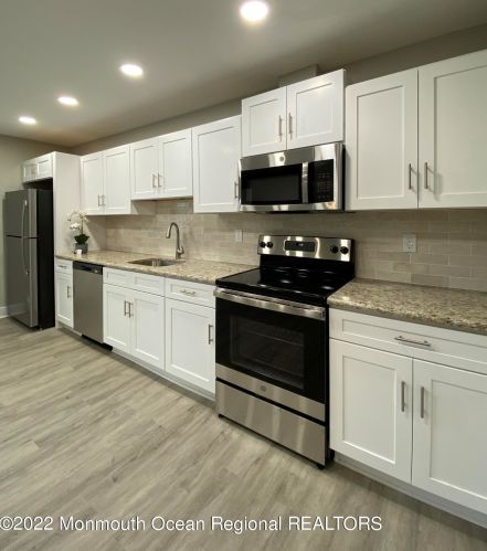 176 Central Ave, Metuchen NJ  08840-1848 exterior