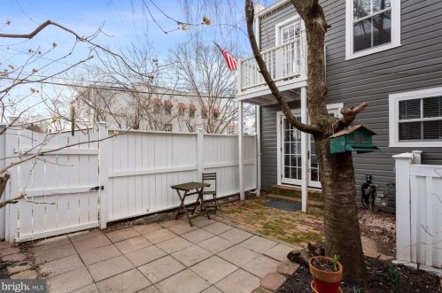 802 Pendleton St, Alexandria VA 22314-1854 exterior