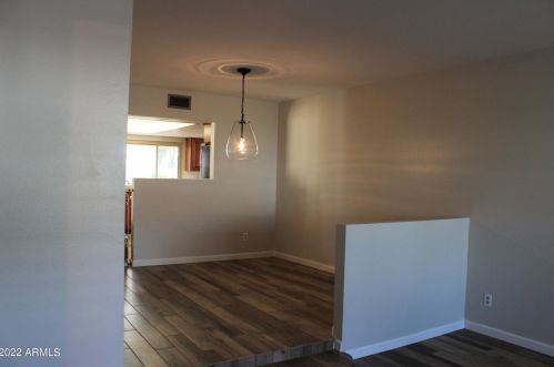 10215 26th St, Phoenix AZ 85050-1906 exterior