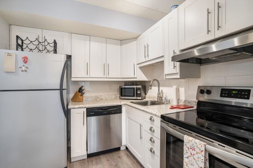 3567 Kenbrooke Ct, Kalamazoo MI  49006-5436 exterior