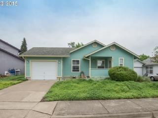 983 Bennett Ln, Eugene, OR 97404-2775