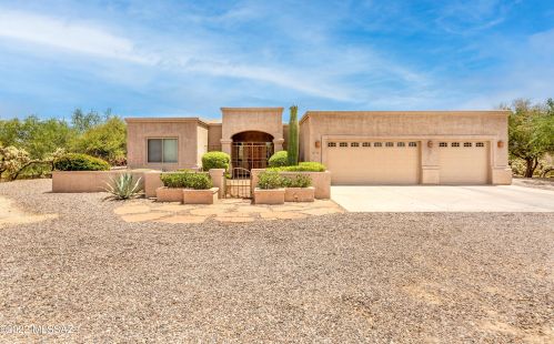 3723 Camino Alto, Tucson AZ  85742-8822 exterior
