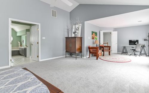 1636 Oakleaf Ln, Pittsburgh PA 15237-6708 exterior