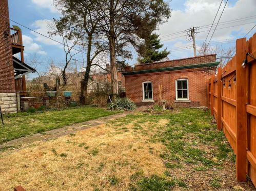 3456 Magnolia Ave, Saint Louis MO 63118-1134 exterior