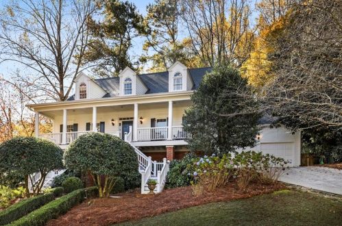 11 Dean Overlook, Atlanta, GA 30318-1663