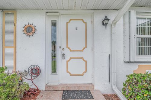 945 Savannas Point Dr, Fort Pierce, FL 34982-6869