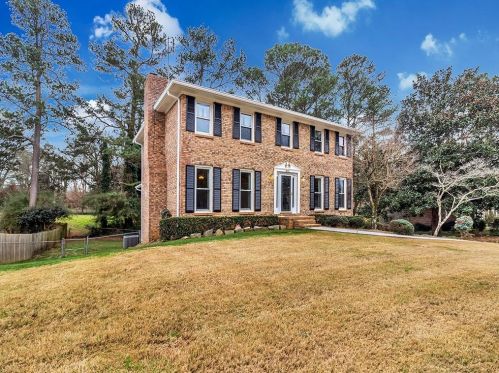 4231 Gladney Dr, Atlanta, GA 30340-4705