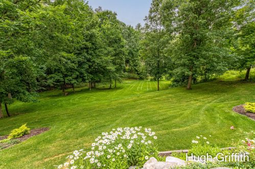 2041 Tall Pne Dr, Grand Rapids MI exterior