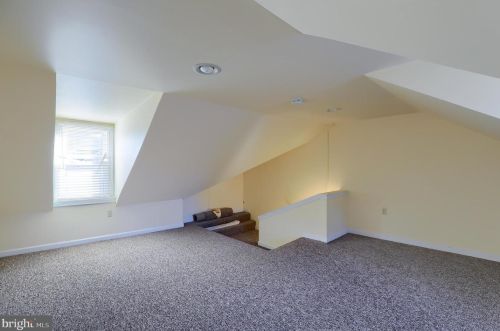 25 Plum St, Lancaster PA 17602-2724 exterior