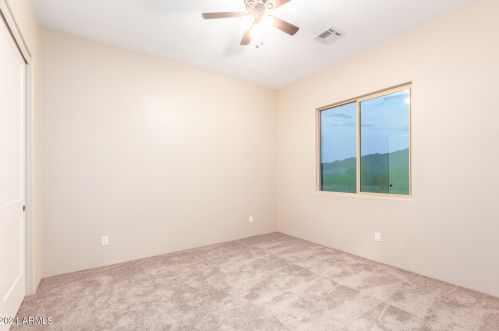 44829 3 St, Phoenix AZ 85004-2071 exterior