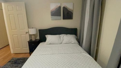 20 Marrow St, Newark NJ  07103-3150 exterior