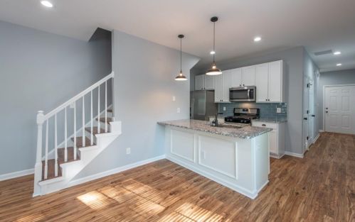 660 Bryan St, Atlanta GA 30312-3311 exterior