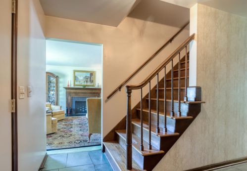 1398 Andrew St, Grand Rapids MI  49508-4812 exterior