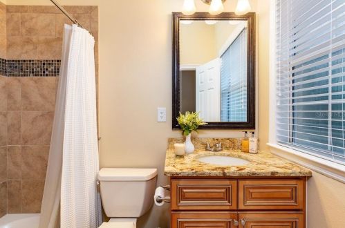 15704 Mifflin Ct, Tampa FL exterior