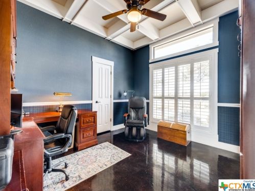 1009 Bluewater Pl, Spring Branch TX 78070-5485 exterior