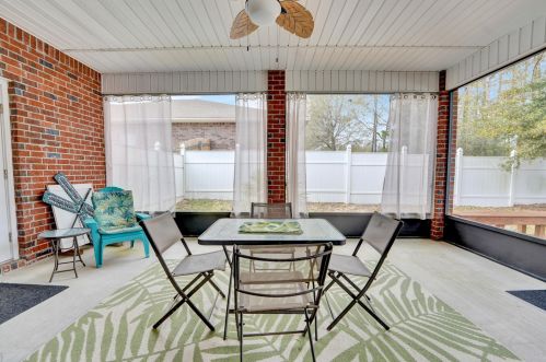 43 Magnolia Lake Dr, Defuniak Springs FL 32433-5252 exterior