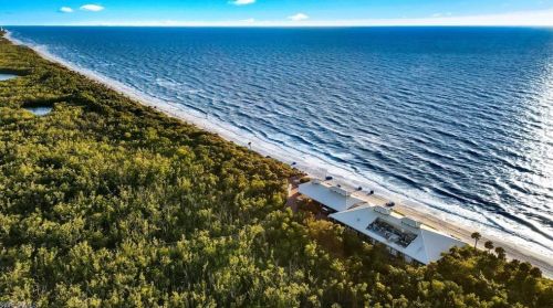 7622 Pebble Creek Cir, Naples FL 34108-6527 exterior