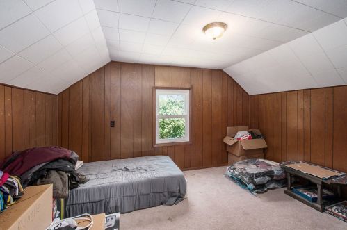 1608 Bank St, Kalamazoo MI 49001-2909 exterior