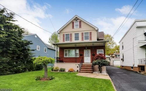 9 Cedar St, Cranford NJ  07016-1636 exterior