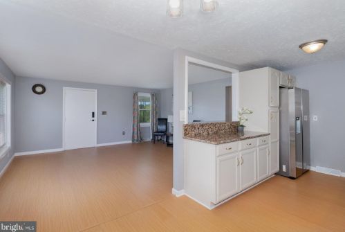 8366 Hilton St, Hummelstown PA  17036-8680 exterior