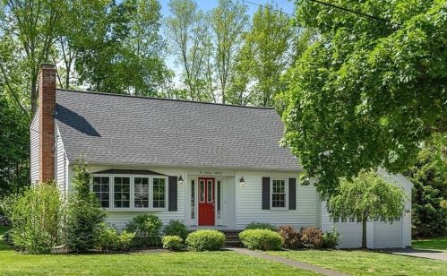 6 Lobao Dr, Danvers, MA 01923-1109