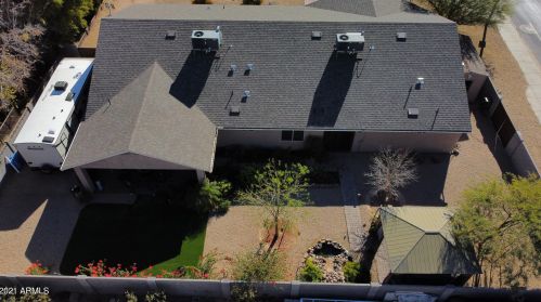 2806 Angela Dr, Phoenix AZ 85032-2049 exterior