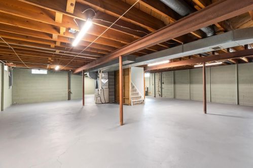 7729 Coldspring Rd, Milwaukee WI  53220-2816 exterior