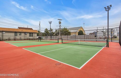 125 Throssell Rd, Lavallette NJ 08735-3230 exterior